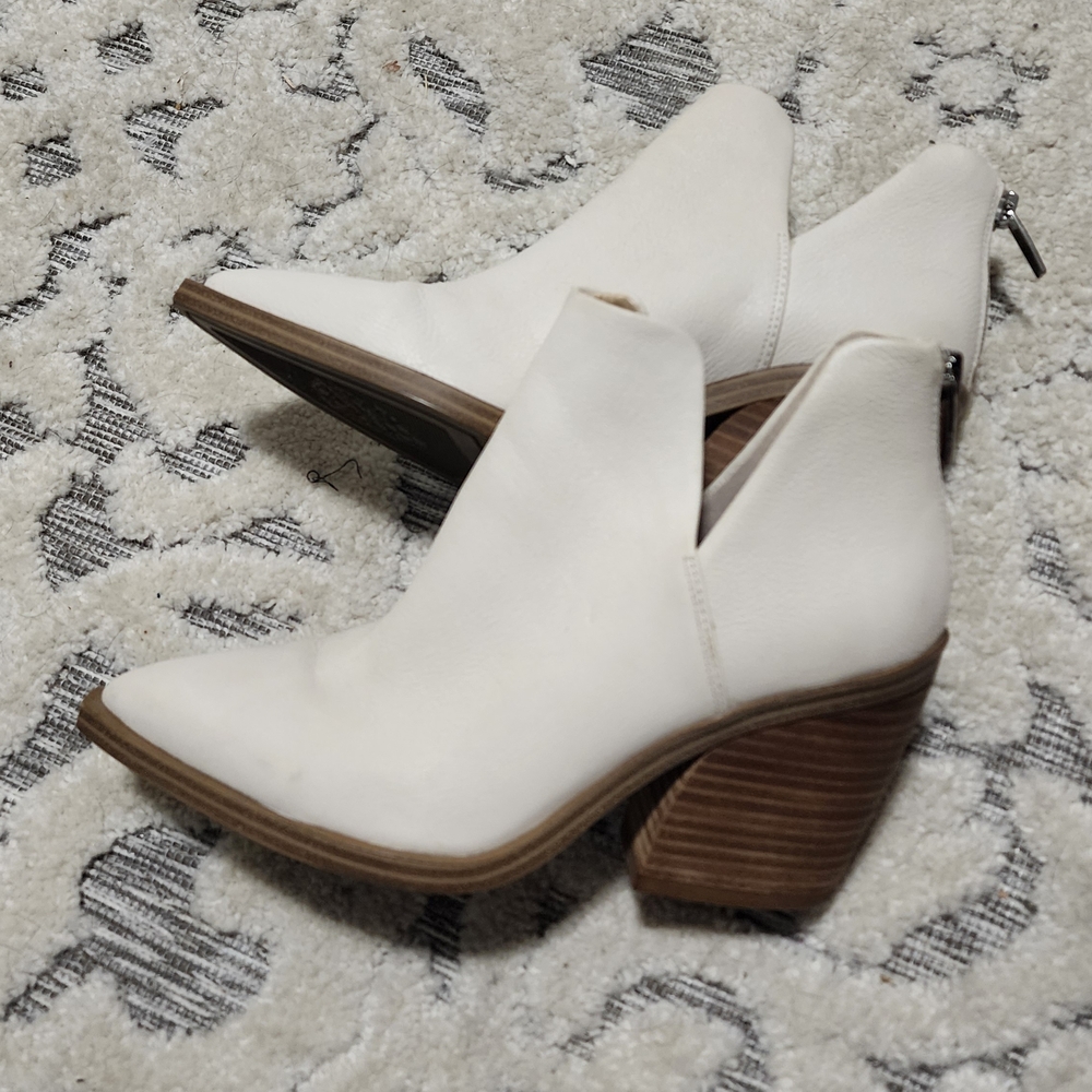 Vince Camuto Cream Ankle Boots with Brown Heel